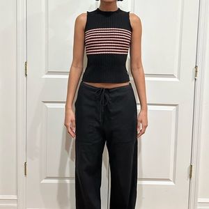 Ribbed Knit Moschino tank top ♥️